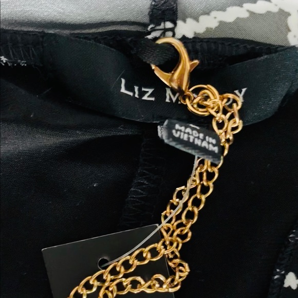 Liz McCoy Black and White Blouse with Necklace - Picture 5 of 5